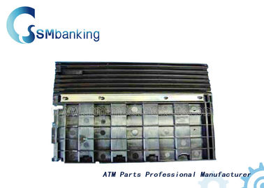 Η πλαστική πόρτα Tambour μερών Diebold ATM διανομέων μετρητών εκτρέπει 19-038755-000A