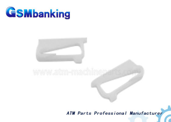 Άσπρο Pawl σωστό A004393 μερών A004394 μηχανών NMD ATM Pawl που αφήνεται